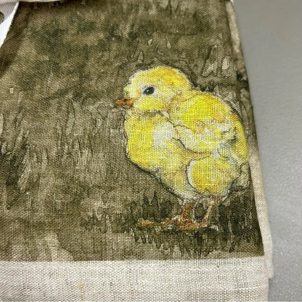 Williams Sonoma Volaille Tablecloth 100% Linen 70 x 108 Animals Rabbit Ducks NWT